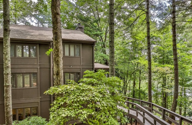 The Retreat at Lake Sconti