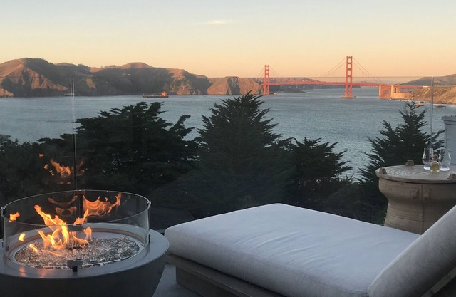 THE RETREAT : SF . Sea Cliff, San Francisco - Dreamy Golden Gate & City Views!