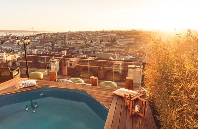 The Rooftopnnnn