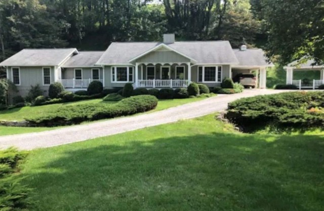 "The ROOST"-Bagby Family Guest house- Laurel Ridge