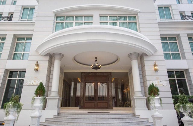 The Rose Residence, Bangkok