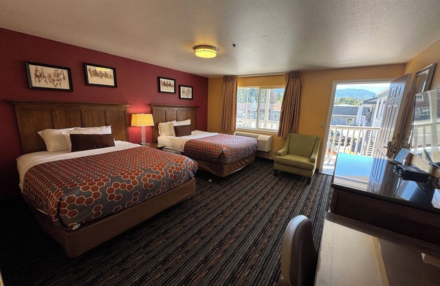 The Royal Victorian Motel