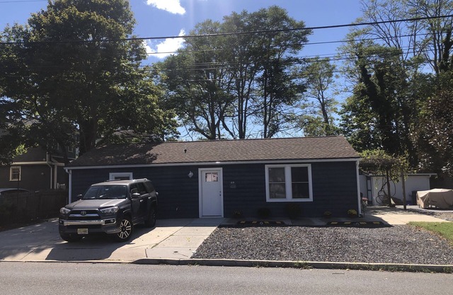 The Ruthe Anderson Cottage is a quaint rancher in the heart of Cape May.
