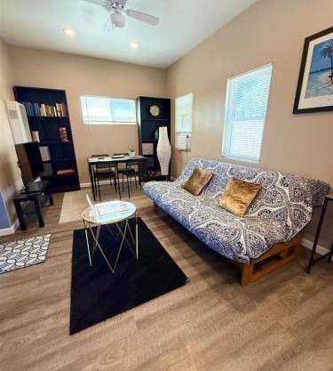 The studio apartment in Clairemont - New AC unit