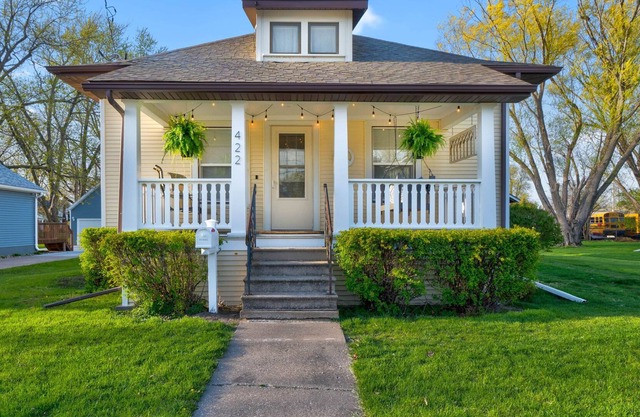 The Sunshine Bungalow
