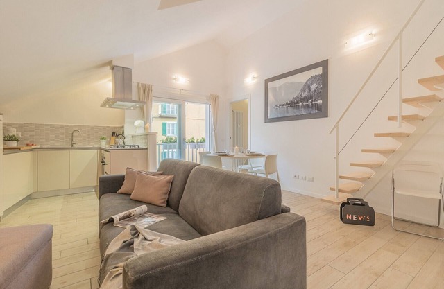 The Sweet Square Flat