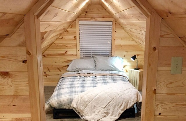 The Traveler's Loft- Wilmore & Lexington- good for long-term stays