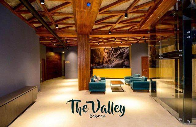 The Valley Resort 505