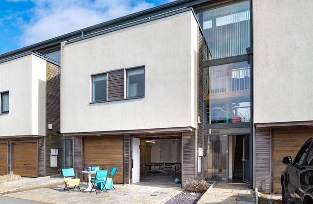 The View - A modern beach retreat for 8 guests on Anglesey