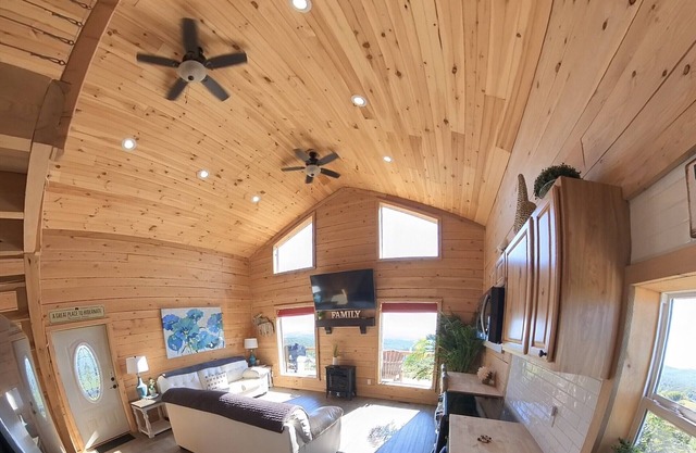 The VIEW! Private Cabin By New River Gorge Park