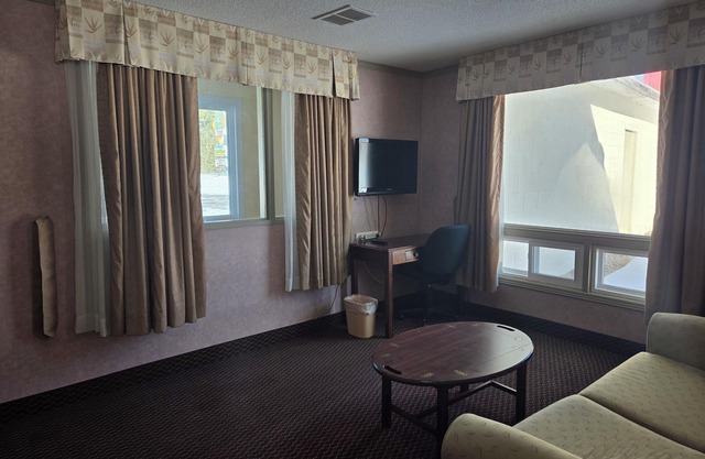 The Village Inn Motel