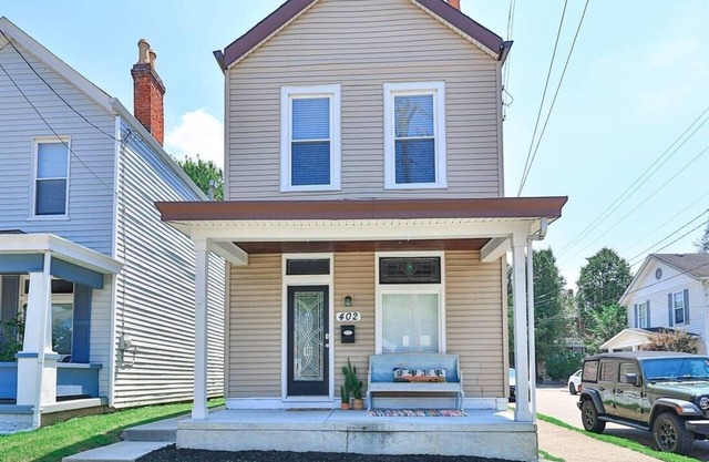 The Vintage- 3 bedroom, 2 bath home in Dayton, KY minutes away from Cincinnati