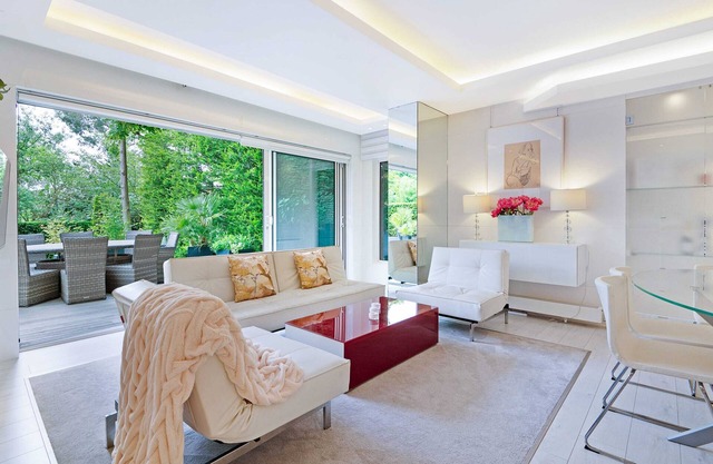 The White Peace Garden 3 bed Hampstead - by Out of Office Lifestyle