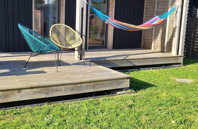 The wooden vacation home 250 m from the beach/sea - Brittany