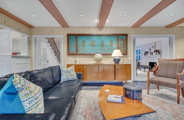 TheGrey-Spacious,Eclectic,Home in a Serene Setting