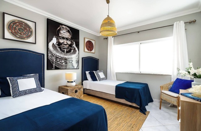 This apartment is a 2 bedroom(s), 1 bathrooms, located in Portimão, Faro.