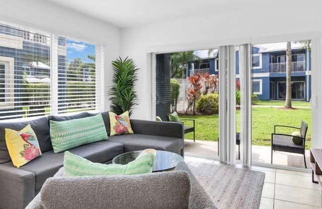 This apartment is a 0 bedroom(s), 2 bathrooms, located in Boca Raton, FL.
