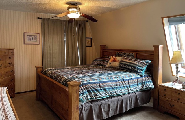 This Beautiful Secluded home; mountain views and over 3 acres; Park/Coffee Shop