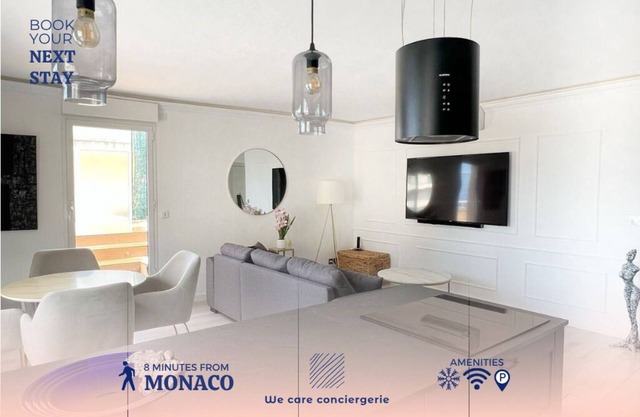 This condominium is a 2 bedroom(s), 1 bathrooms, located in Beausoleil (06240), AL.