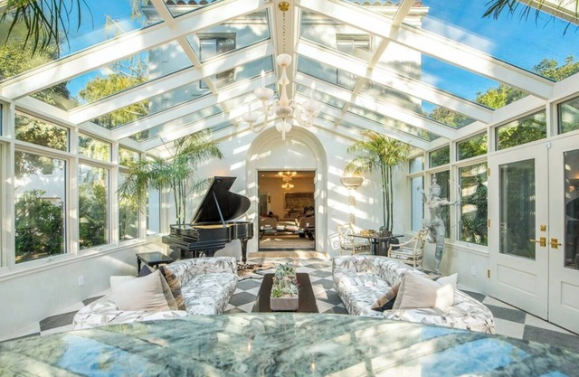 This house is a 5 bedroom(s), 7.5 bathrooms, located in Montecito, CA.