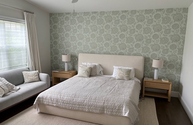 This stunning 5-bedroom house in Southampton is a must see