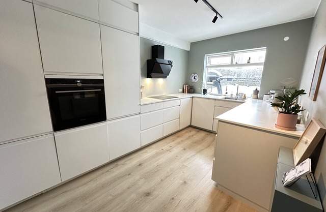 Three bedroom apartment in Rauðalækur, centrally located in Reykjavik