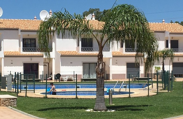 Three bedroom house with swimming pool