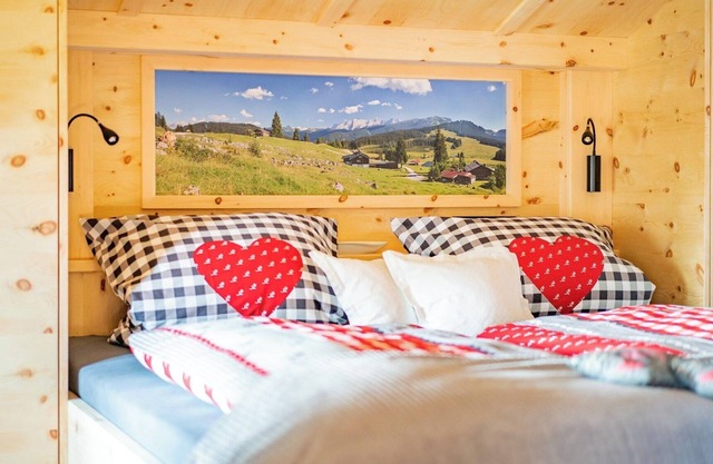 Three-room apartment (8) Haus Resi, 70sqm, two bedrooms, two bathrooms, living room, kitchen, balcony