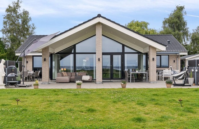 "Thyra" - 50m to the fjord by Interhome