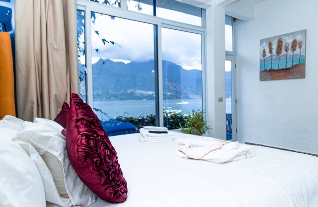 TIBERIAS by luxury atitlan