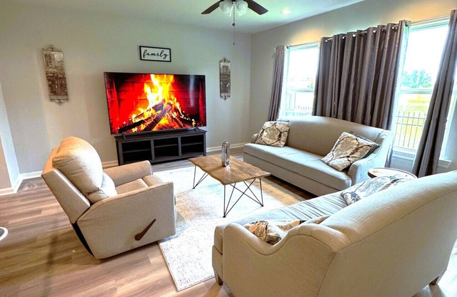 Tigers Stripe Stay Luxury Retreat by LSU - CL5602