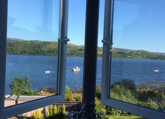 Tigh Na Mara