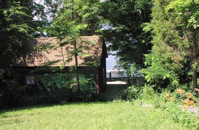 Timber Frame Cabin On Lake