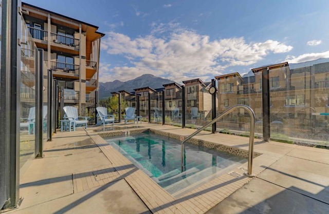 Timberstone Condo by Canadian Rockies Vacation Rentals