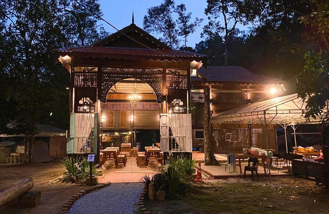 Tingkat Valley