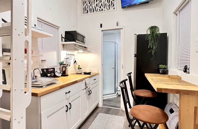 Tiny Home Private, Students, Nurses, Tech