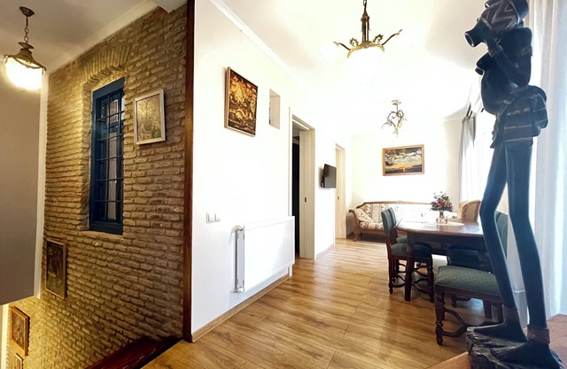 Top Comfort In a Prime Location - Mtatsminda (Old Tbilisi)