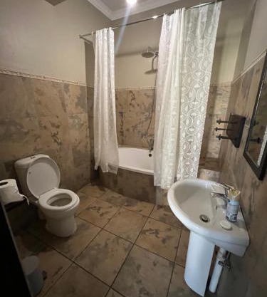 Toshari BnB