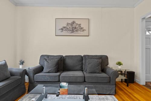 Totally Renovated 3Br Apartment