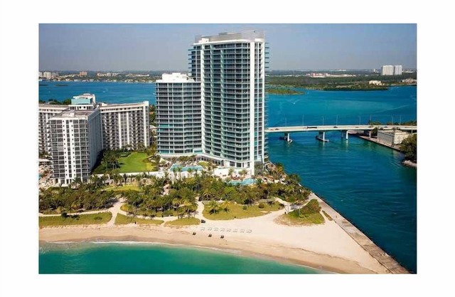 TOTALLY UPGRADED 5 * Privately Managed Suite at the Ritz Carlton