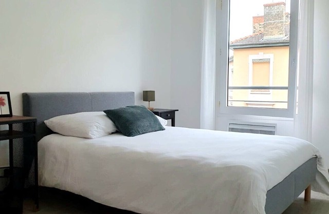 Totem, Bright and quiet 70m² 2-bedroom apartment with balcony