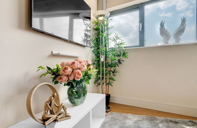 Tower Bridge Modern 2Bed 2Bath Apartment by London Bridge