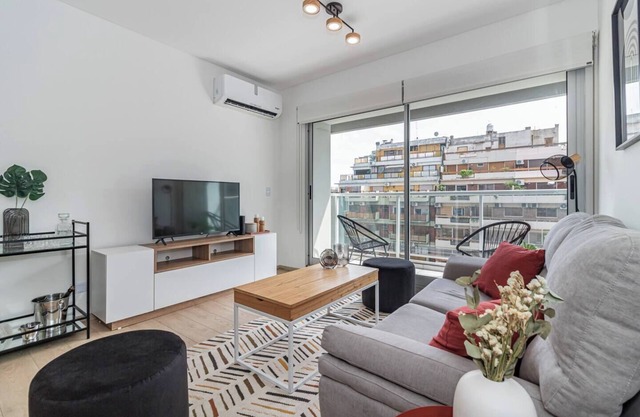 Tower Full Amenities | WiFi/NetFlix | Welcome2BA