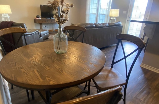 Townhouse 7 minutes from Kyle Field