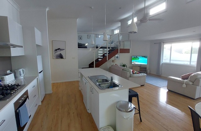 Townhouse close to shelly beach Port Macquarie