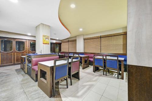 Townhouse OAK Hotel Belsons Taj Mahal