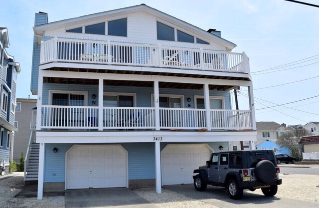Townhouse that sleeps 12 comfortably