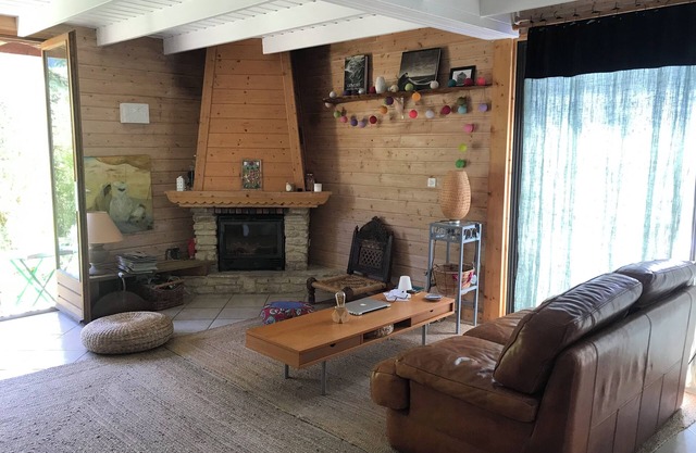 Très Joli Chalet Confortable, Cosy. Drôme- Vercors. Idéal Famille/télé Travail