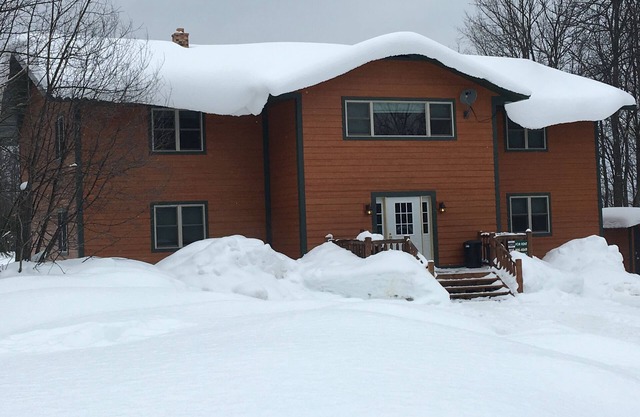Trailside 3 bedroom unit #5 at Black River Basin