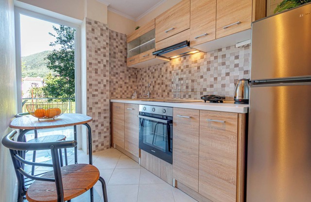 Tramonto Studio: Ipsos Beach at Your Doorstep